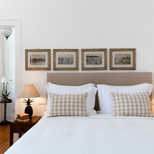 Small Plus Room